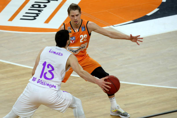 让它在搜索 让它在搜索