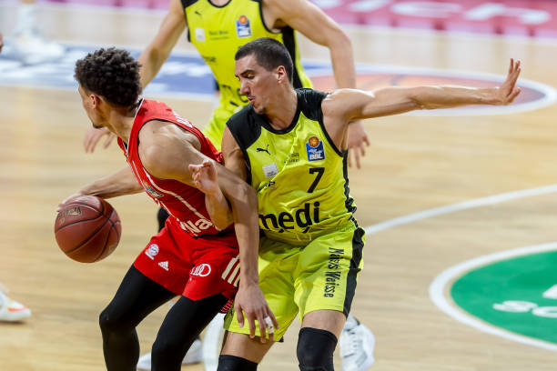 费利克斯以 费利克斯以