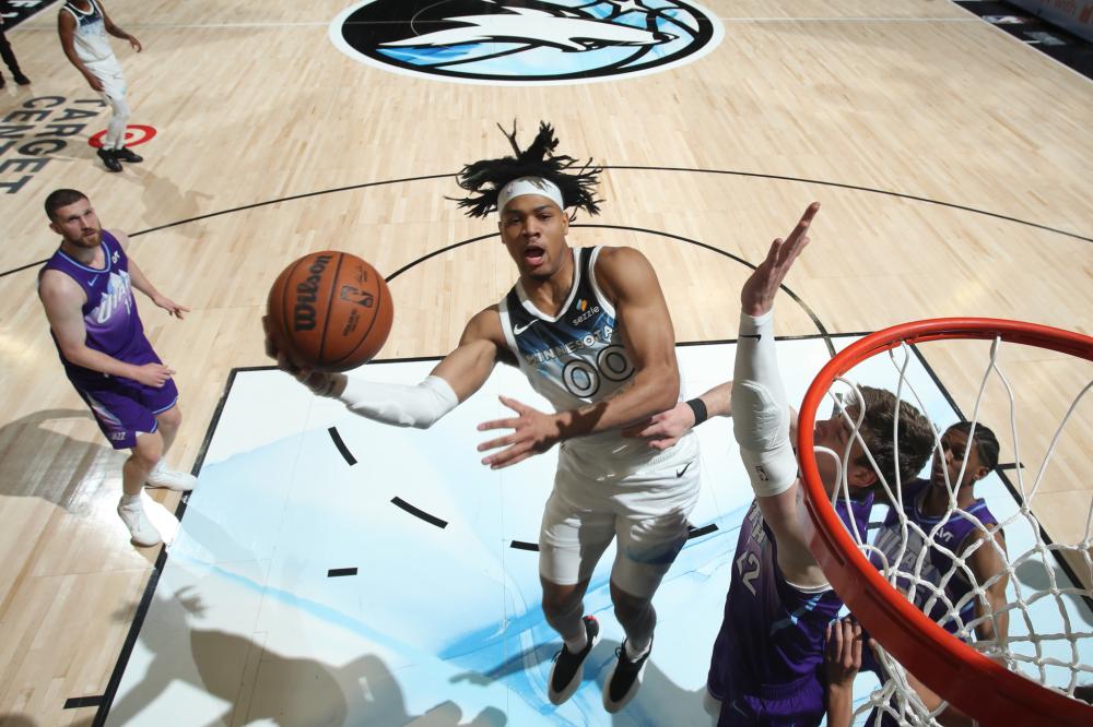 乐坛占据了 乐坛占据了