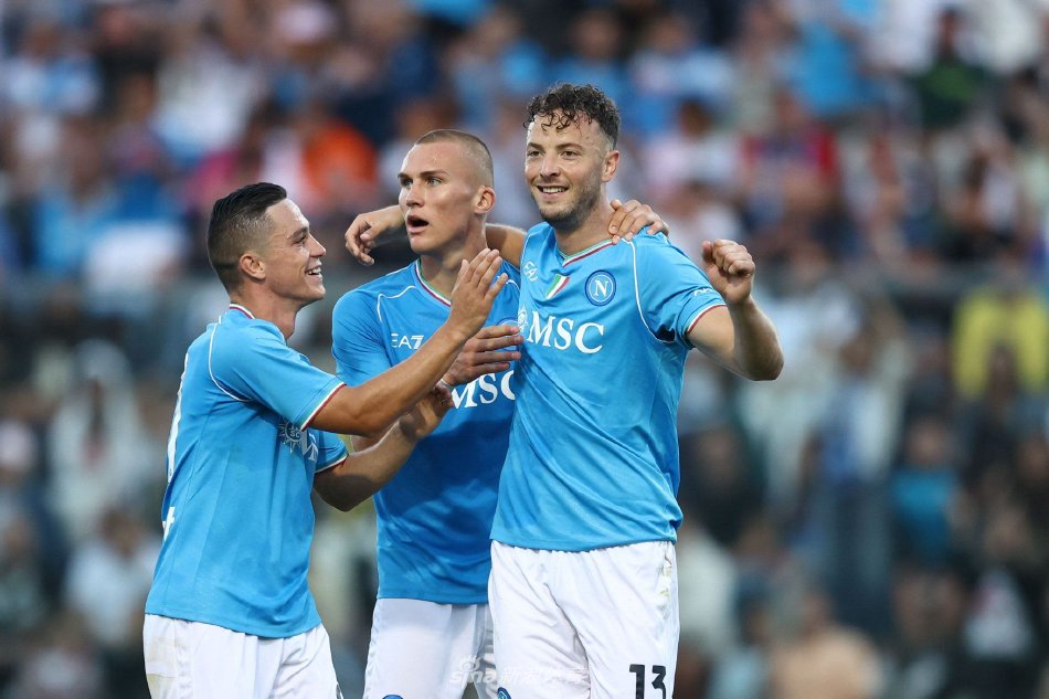 线的一个漏 线的一个漏