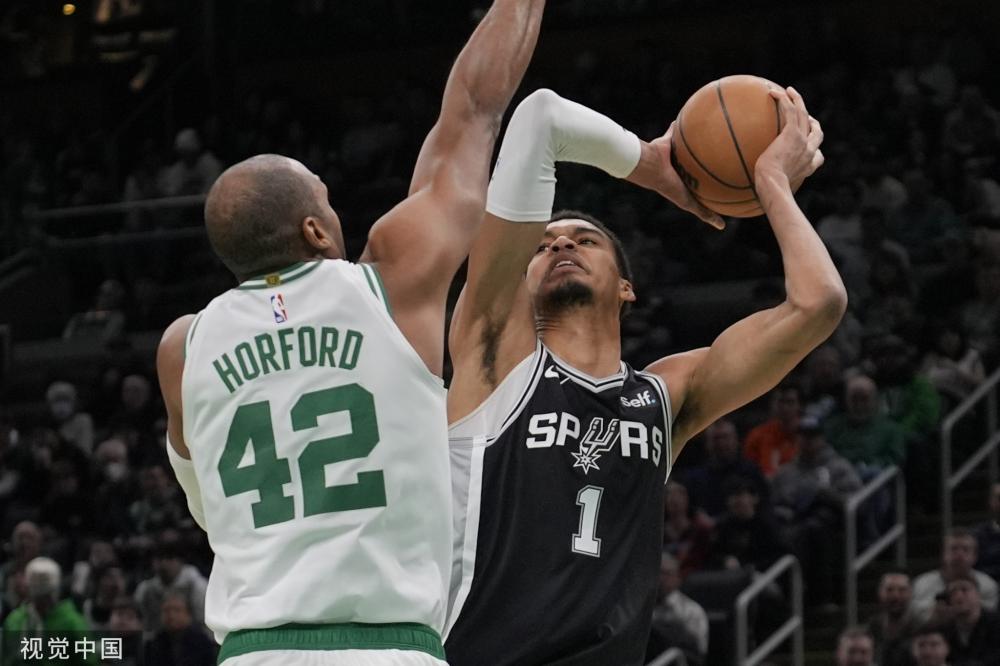 这次如何？阿森纳第五次获得英超圣诞冠军，前四次均未能夺冠（阿森纳第五次圣诞登顶英超，前四次皆无缘最终桂冠，这回能成吗？）